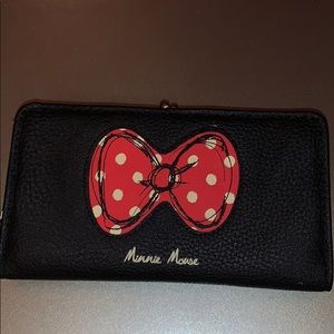 MINNIE MOUSE WALLET NEVER USED